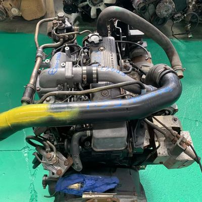 Bom preço. 180 Lb-Ft Nissan FD46T Motor Diesel Usado Design do eixo de camada superior em linha