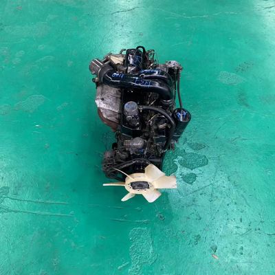 Bom preço. Mitsubishi Fuso 6D17 Seis cilindros motor usado ULEV II para caminhões e veículos pesados em linha