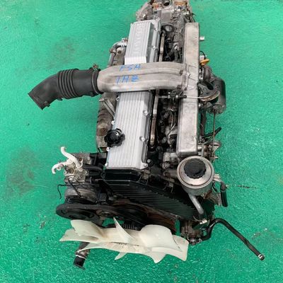 Bom preço. Toyota 1HZ Motor Diesel Usado Land Cruiser Peças Automáticas Duráveis 150-300 cavalos de potência em linha