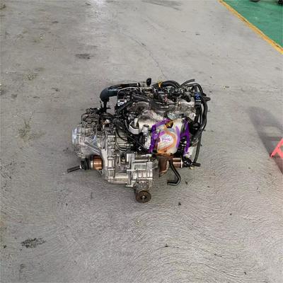 Forte Potência, Excelente Desempenho: O Hyundai Off-Road Vehicle D4EAT 4 cilindros em linha usou motor diesel, conquistando qualquer terreno!