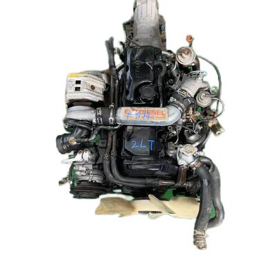 Bom preço. O motor diesel Toyota 2LT é adequado para caminhões. em linha